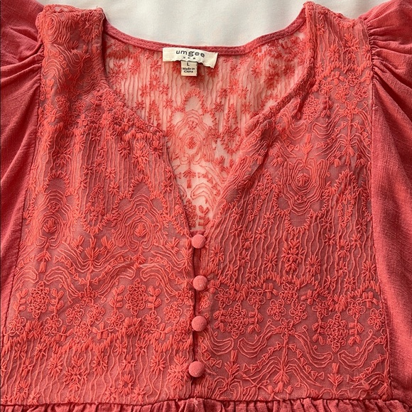 Umgee Linen Blend Pink Balloon Sleeve Baby Doll Dress with Lace Detail - Picture 3 of 6